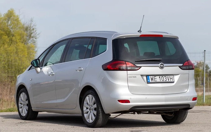 Opel Zafira cena 59900 przebieg: 154998, rok produkcji 2018 z Janikowo małe 781